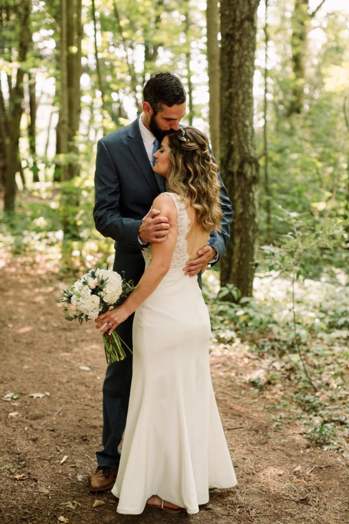 Fountain Point Resort Wedding with Camp Vibe | Kristin + Adam