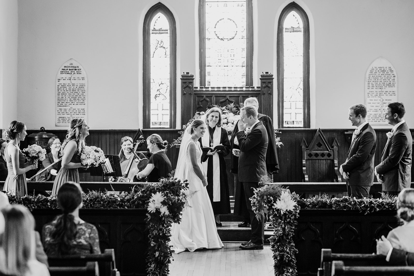 Classic Alabama wedding - custom Lea-Ann Belter gown