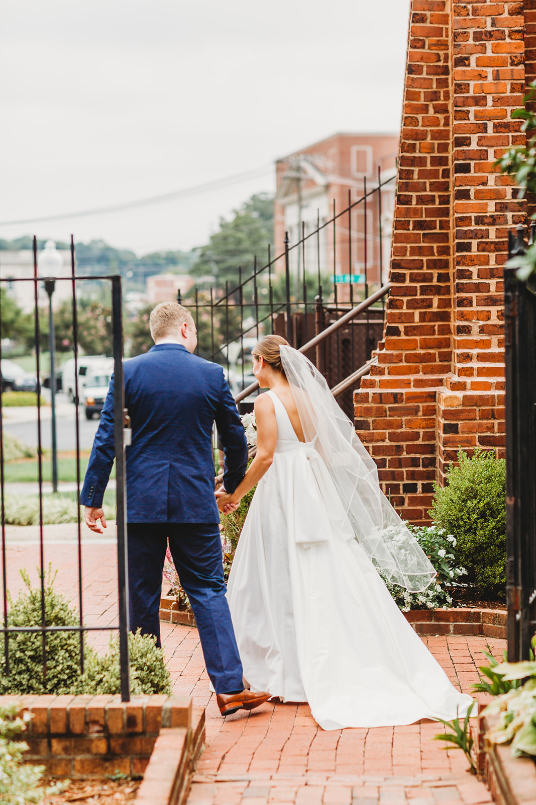 Classic Alabama wedding - custom Lea-Ann Belter gown