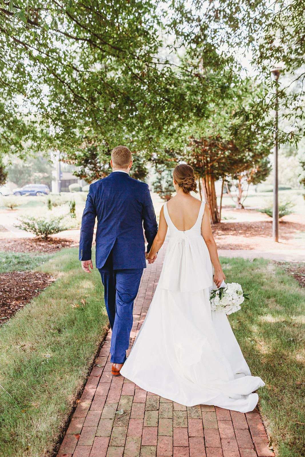 Classic Alabama wedding - custom Lea-Ann Belter gown