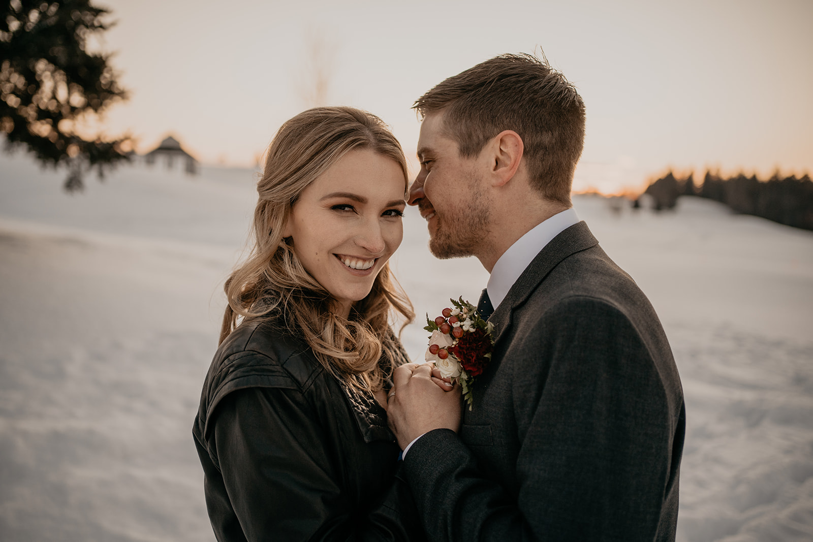 Wedding at Whistle Bear Golf Club — Lea-Ann Belter Bridal Lyra