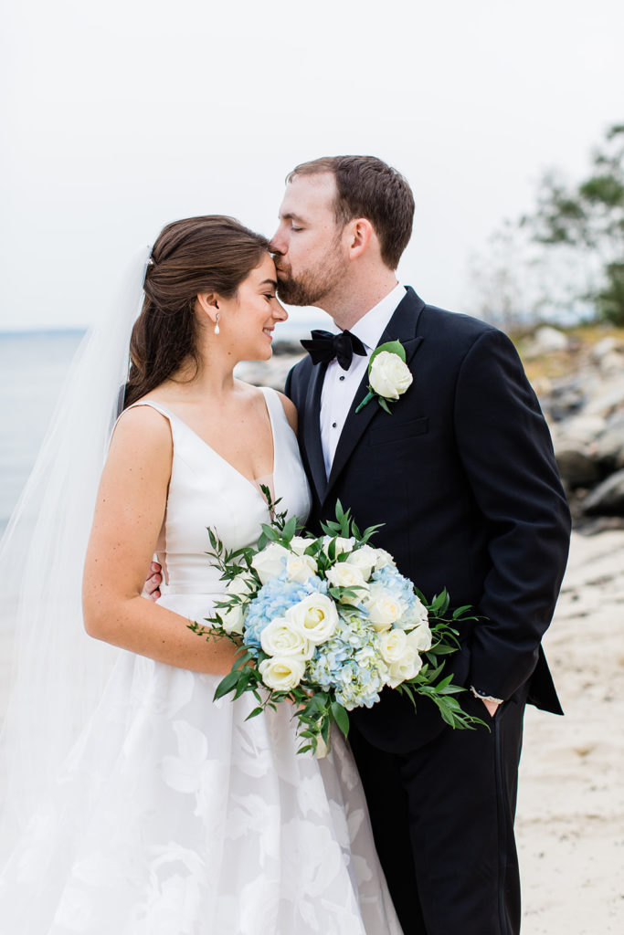 Nautical Wedding at Orienta Beach Club | Caroline + Eamon