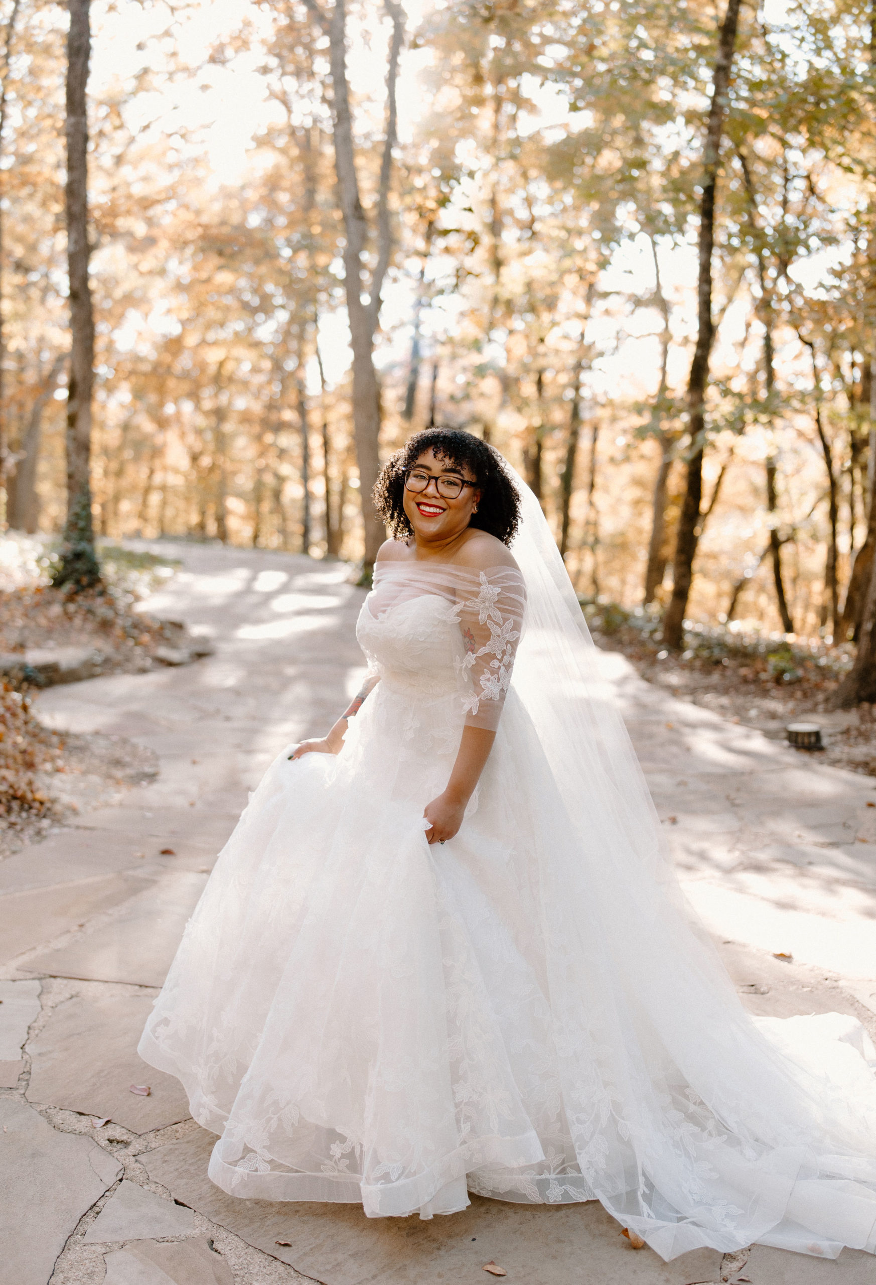 Arkansas wedding at Anthony Chapel - Lea-Ann Belter Lourdes gown