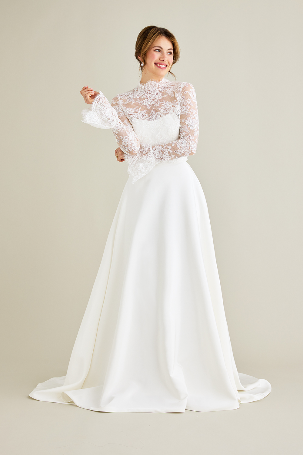 Lea-Ann_Belter_Wedding_Dress_Pamela_jkt